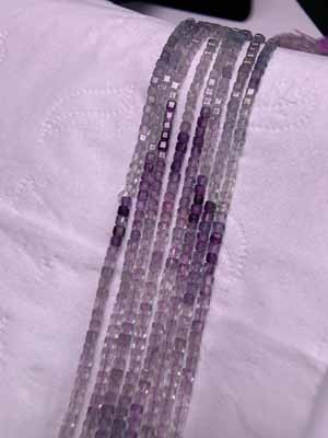 High-quality gradient sugar cube colorful fluorite long chain 39cm.