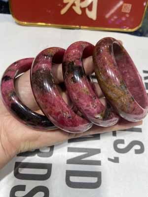 Brazilian Rhodochrosite Bangle, Sizes 53-62