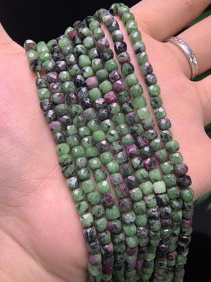 Red & Green Gemstone Cube Long Chain 39cm