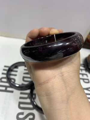 Sugilite Bangle, Size 58–60