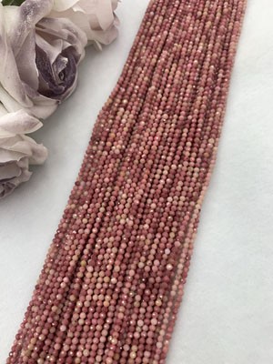 Red Wood Grain Small Faceted Long Chain 38cm