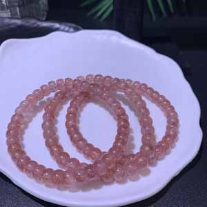 Strawberry quartz straight cut (7x4mm) bracelet.