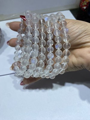 Blue Moonstone Smooth Bead Bracelet 8mm