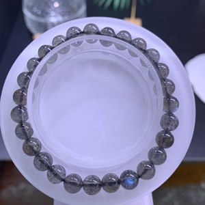 Black-bodied gray moonstone bracelet (7mm)