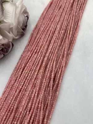 Pink opal sugar cube 2x2mm, long chain 38cm.