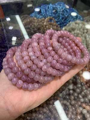 Purple Madagascar Rose Quartz Old Beads 6–8mm Bracelet
