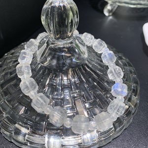 Here you go—Blue Moonstone Single-Loop Bracelet (7×7mm cube beads & 4mm small round beads)