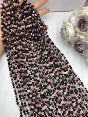 Tourmaline square (diagonal 4mm), 38cm long chain