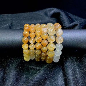 Goldfish Color Gradient Phantom Quartz Bracelet