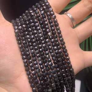 Golden Shine faceted sugar cube (4x4mm) semi-finished long chain 39cm.