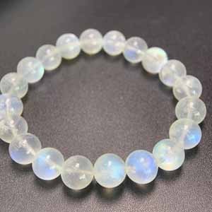 High-quality blue moonstone with intense blue flash (10mm) single-wrap bracelet.