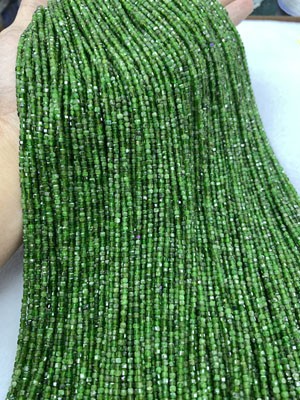 Green Diopside Square Beads 2×2mm, 38cm Long Chain