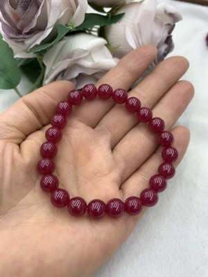 Red corundum 8mm bracelet.